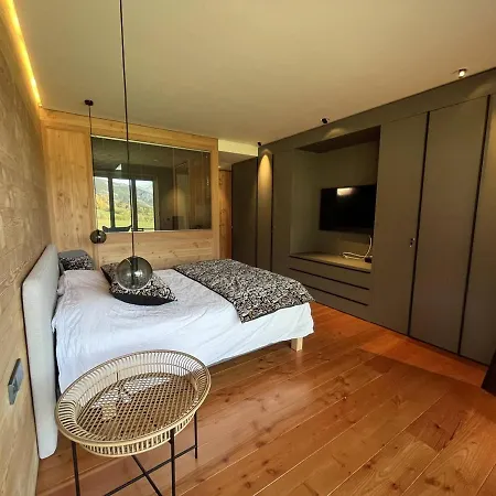 Chalet Jausiers, 7 Pièces, 14 Personnes - Fr-1-691-58 Jausiers