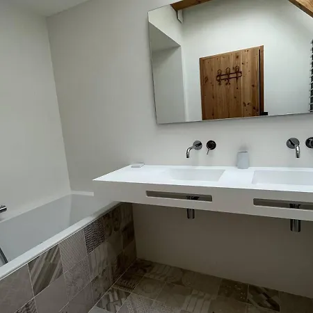 Chalet Jausiers, 7 Pièces, 14 Personnes - Fr-1-691-58 Chalet