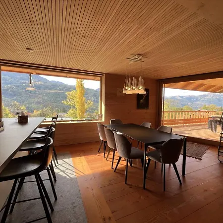 Chalet Jausiers, 7 Pieces, 14 Personnes - Fr-1-691-58 Jausiers